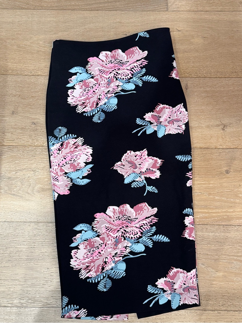 Elizabeth and James Black Pencil Skirt with Pink & Light Blue Floral Pattern